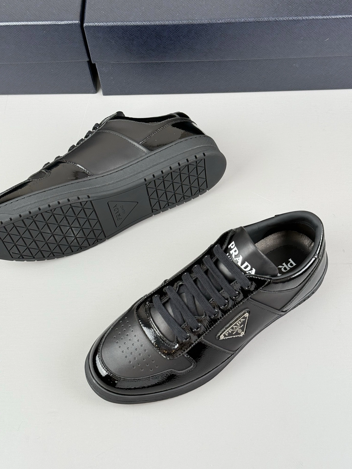 OOBB-- Pr141 2EE364_3LQB_F0002_F_D001 1E792M_FDD3_03LQB_F_0002 Thick soles：3.5cm cowhide item：E-X000I0135